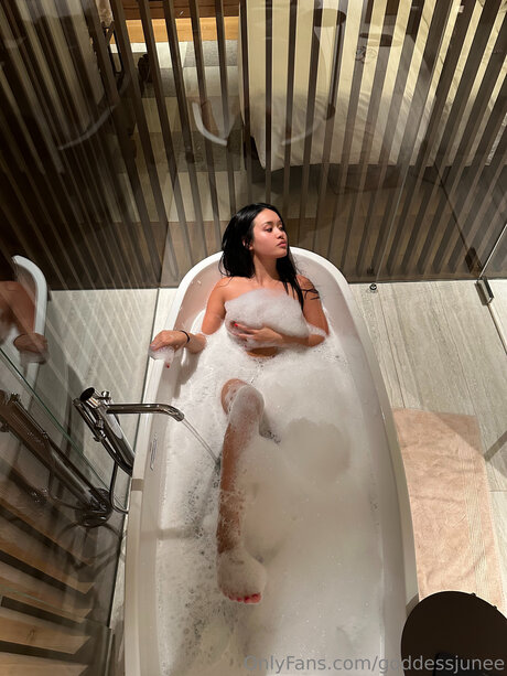 巨乳ラテン系オンリーファンズ ホットxxx 画像