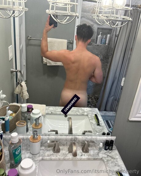 Itsmichaeldoherty セクシーモデル 写真