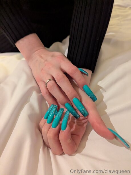 Clawqueen アダルトスター 画像