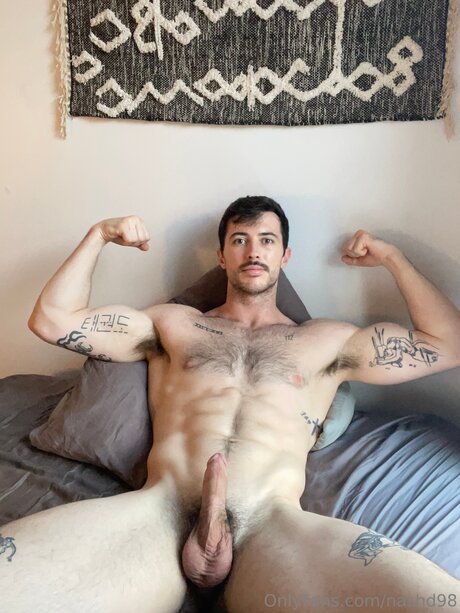 ヌーディストオンリーファンズ 可愛い 画像