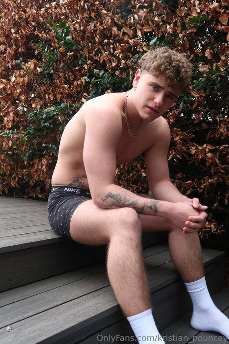 Kristian Pouncey ポルノスター 画像