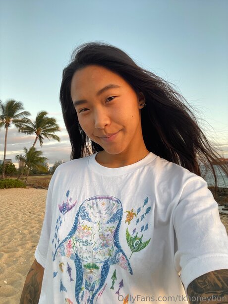 Tkhoneybun 無料女優 画像