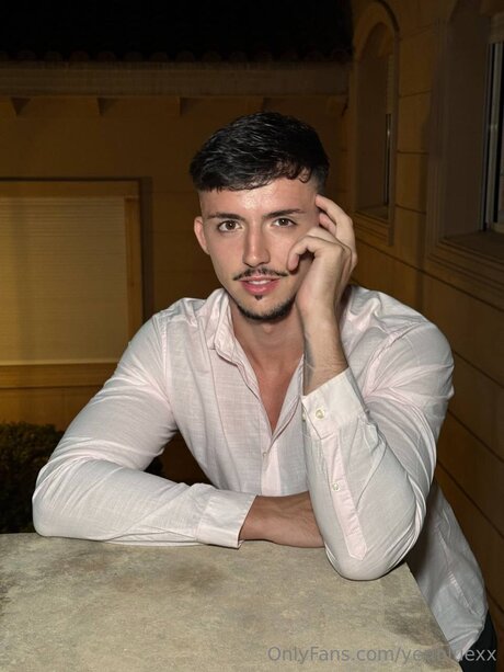 Yeribluexx HDスター ギャラリー