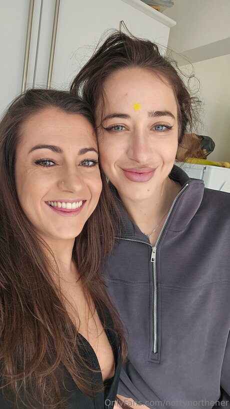 Nortynorthener スター ヌード アーカイブ