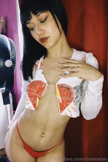 Cristalnataly セックス女優 画像