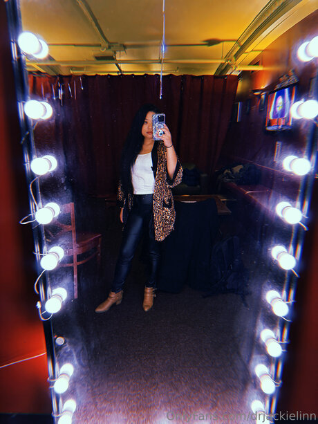 Drlinn 女優 写真