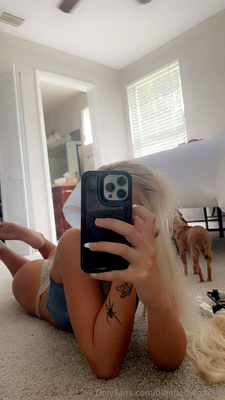 Kyliexreidd 美しいスター 写真