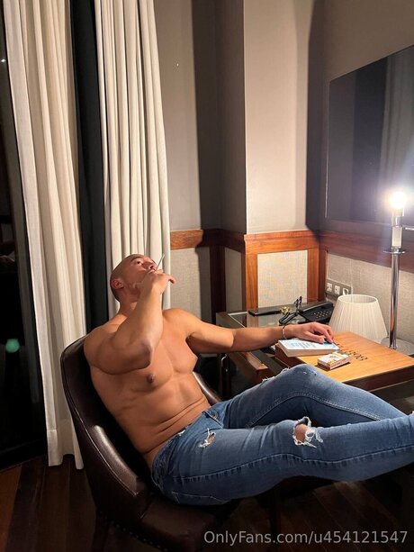 Dwayne Johnson Jr profile image