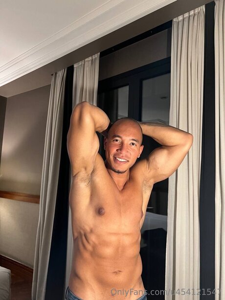 Dwayne Johnson Jr ポルノスター 美しい 写真