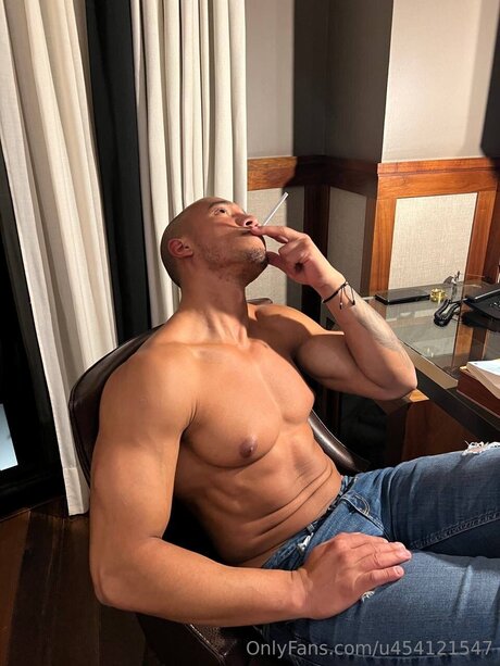 Dwayne Johnson Jr ヌードモデル アーカイブ