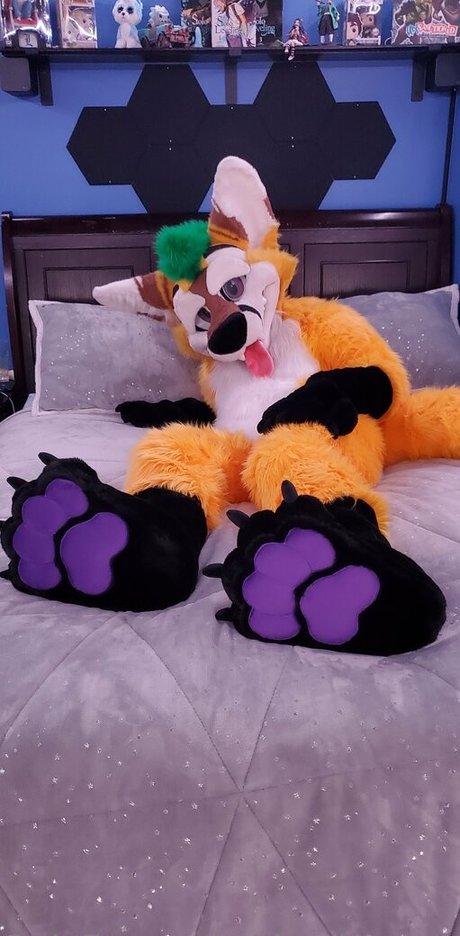 thepineapplefox ポルノスター ヌード 写真