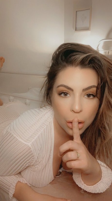 officiallyemmyjames トップポルノスター 画像