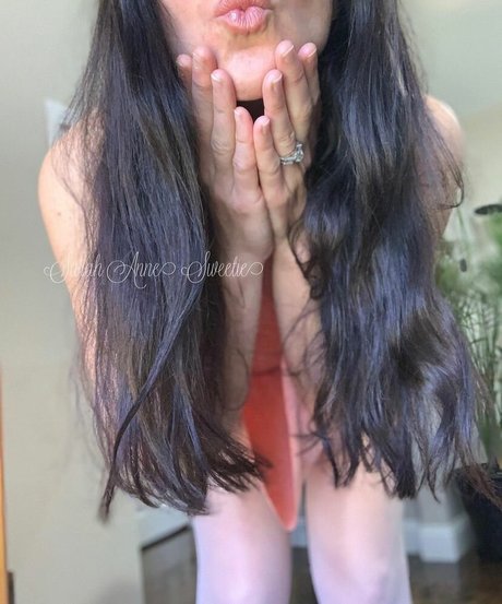 Sarah Anne Sweetie セクシー女優 写真