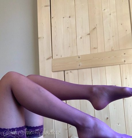 Sarah Anne Sweetie エロティックなモデル 写真