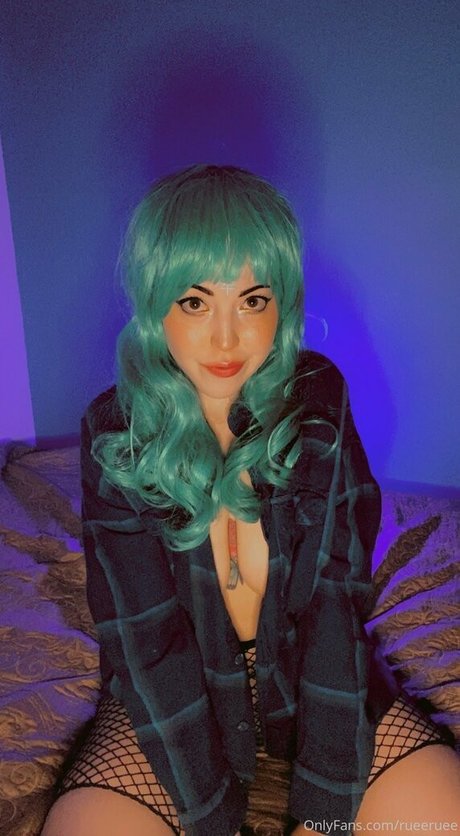 rueeruee 独占女優 写真