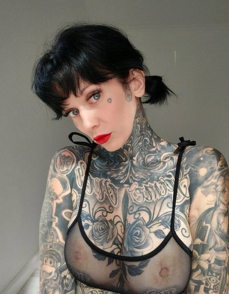 パンツ オンリーファンズ ホットポルノ 写真