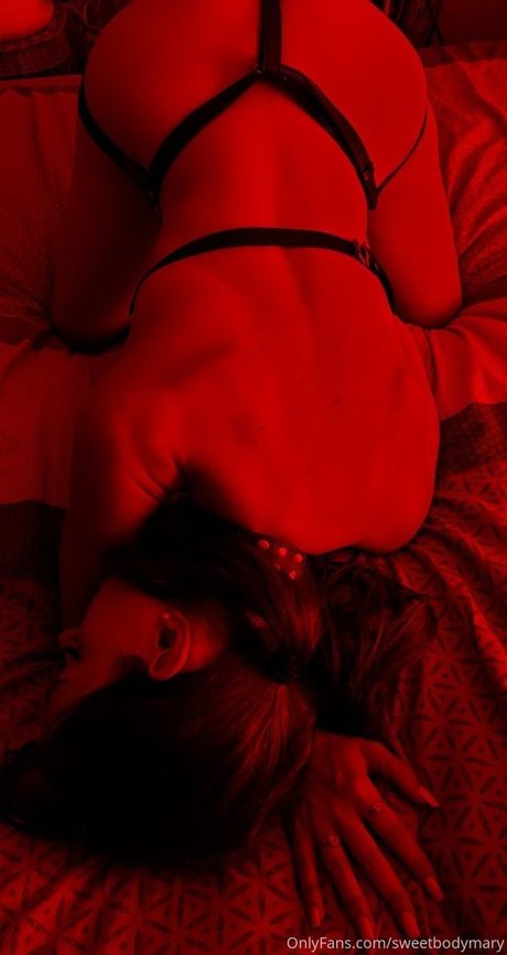 Sweetbodymary スターセックス 写真