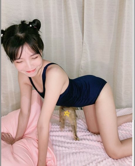 Sherrypuu ポルノスター 裸 画像