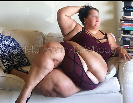 bbwbadgirlbella 最高のスター 写真