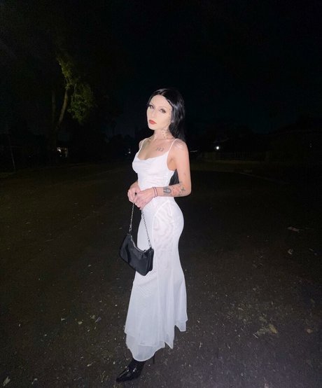 Layla Shapiro ポルノスター セクシー 写真