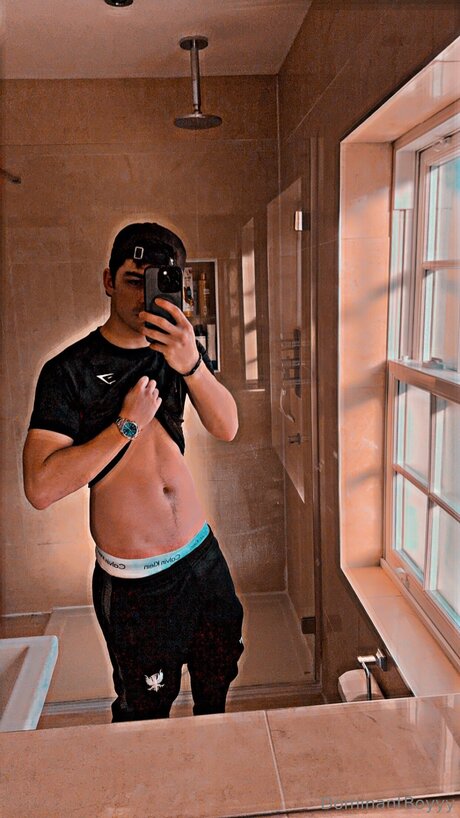 Dominantboyyy モデル 写真