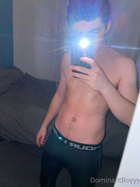 Dominantboyyy セクシー女優 写真