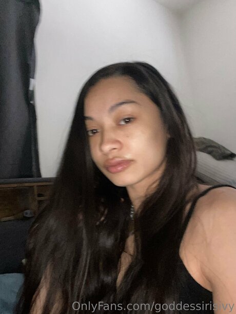 Goddessirisivy ポルノスター HD 写真