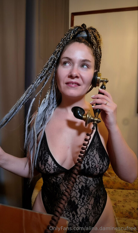 おっぱい自撮りオンリーファンズ 限定 写真