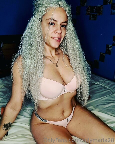 セックスガールズオンリーファンズ ホットヌード 写真