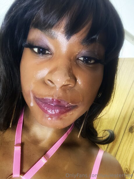 開いたおまんこオンリーファンズ アートxxx 画像