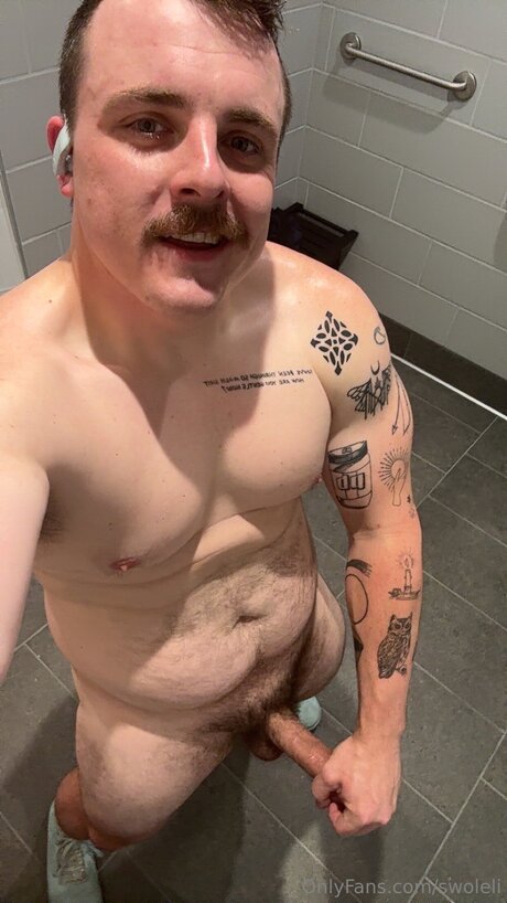 Swoleli ポルノスター セクシー 写真