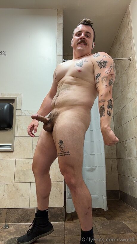 Swoleli トップスター 写真