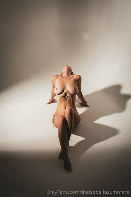 巨乳ラテン系オンリーファンズ ヌード アーカイブ