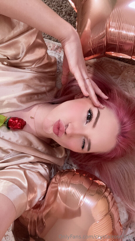 Crystalrose Free エロティック女優 写真