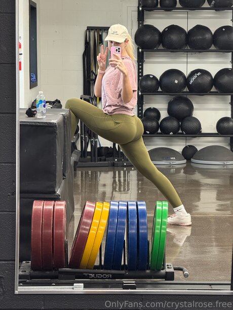 Crystalrose Free 独占スター 画像