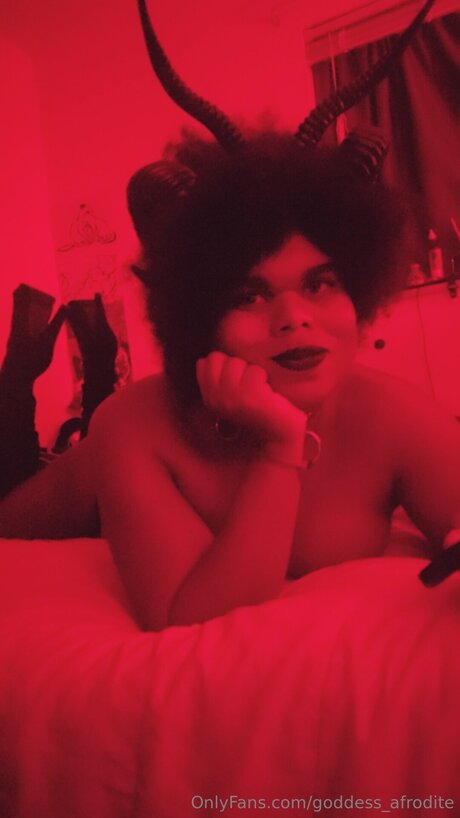 Goddess Afrodite ポルノスター 高品質 写真