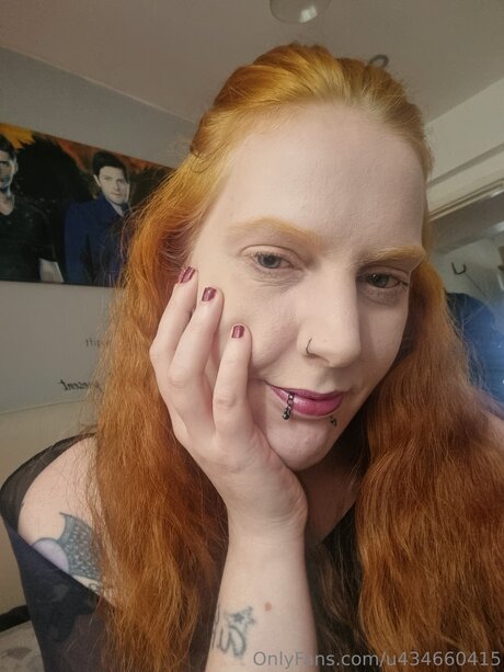 マッサージ動画 オンリーファンズ アートヌード 画像