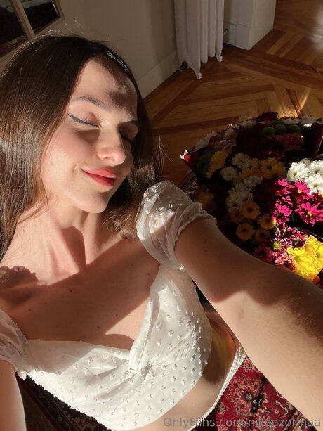 ワークアウト オンリーファンズ アート裸 写真