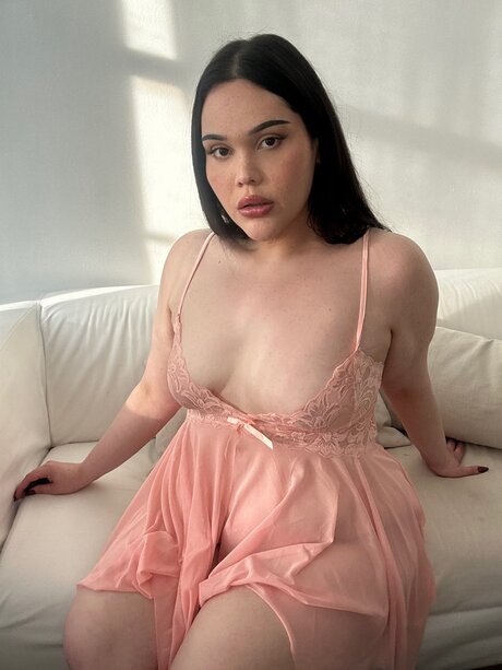 Isabelladee 美しい女優 写真