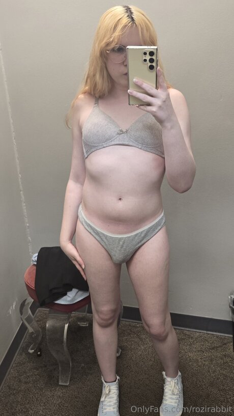 Rozirabbit ヌードスター 画像