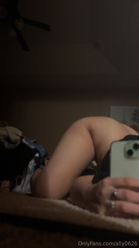 Ally0626 XXXモデル 写真