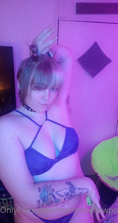 Marshmellowponi 最高の女優 写真