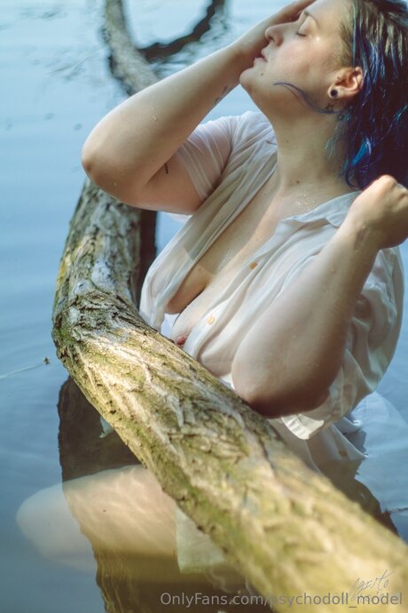 日焼けしたオンリーファンズ セックス 写真