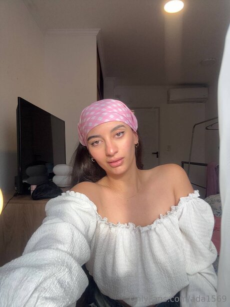 Ada1569 トップ女優 写真