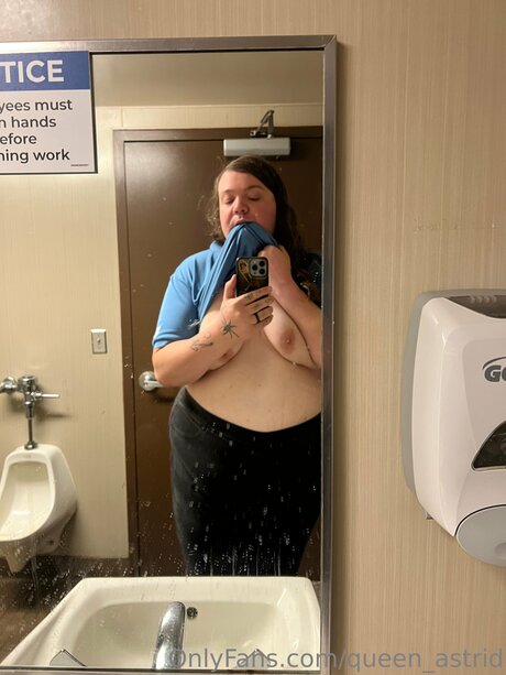 カッククイーンオンリーファンズ 無料セックス ギャラリー