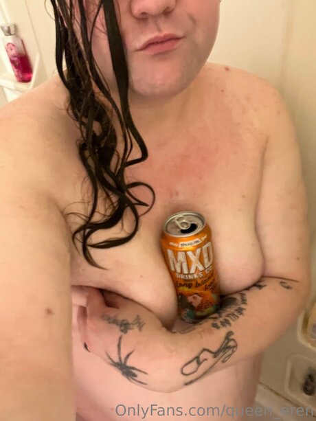 Queen Astrid ポルノスター ギャラリー