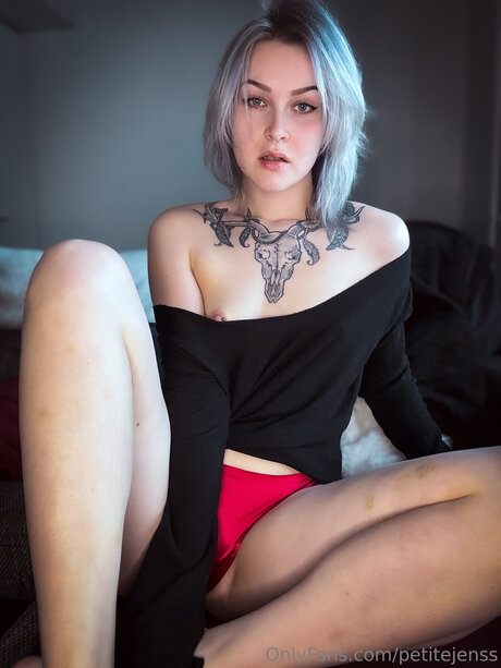 Jennajonesreal 裸モデル ギャラリー