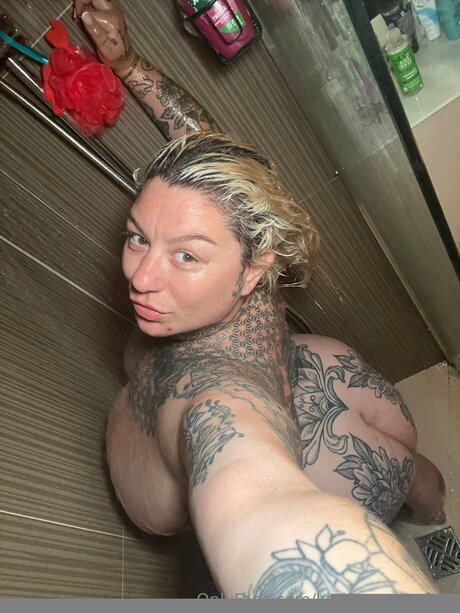 Katiesummerfree 無料女優 写真
