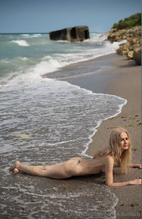 ストリッパーオンリーファンズ 美しい 画像