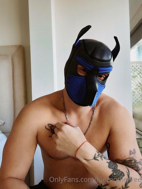 ティーンソロオンリーファンズ セクシーヌード 写真